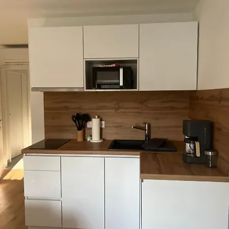 Domic Appartement Nin